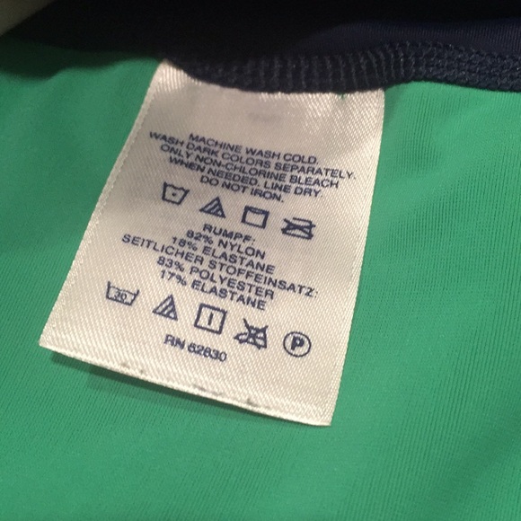 Lands End Rash Guard youth Large( 14-16) - Picture 5 of 5